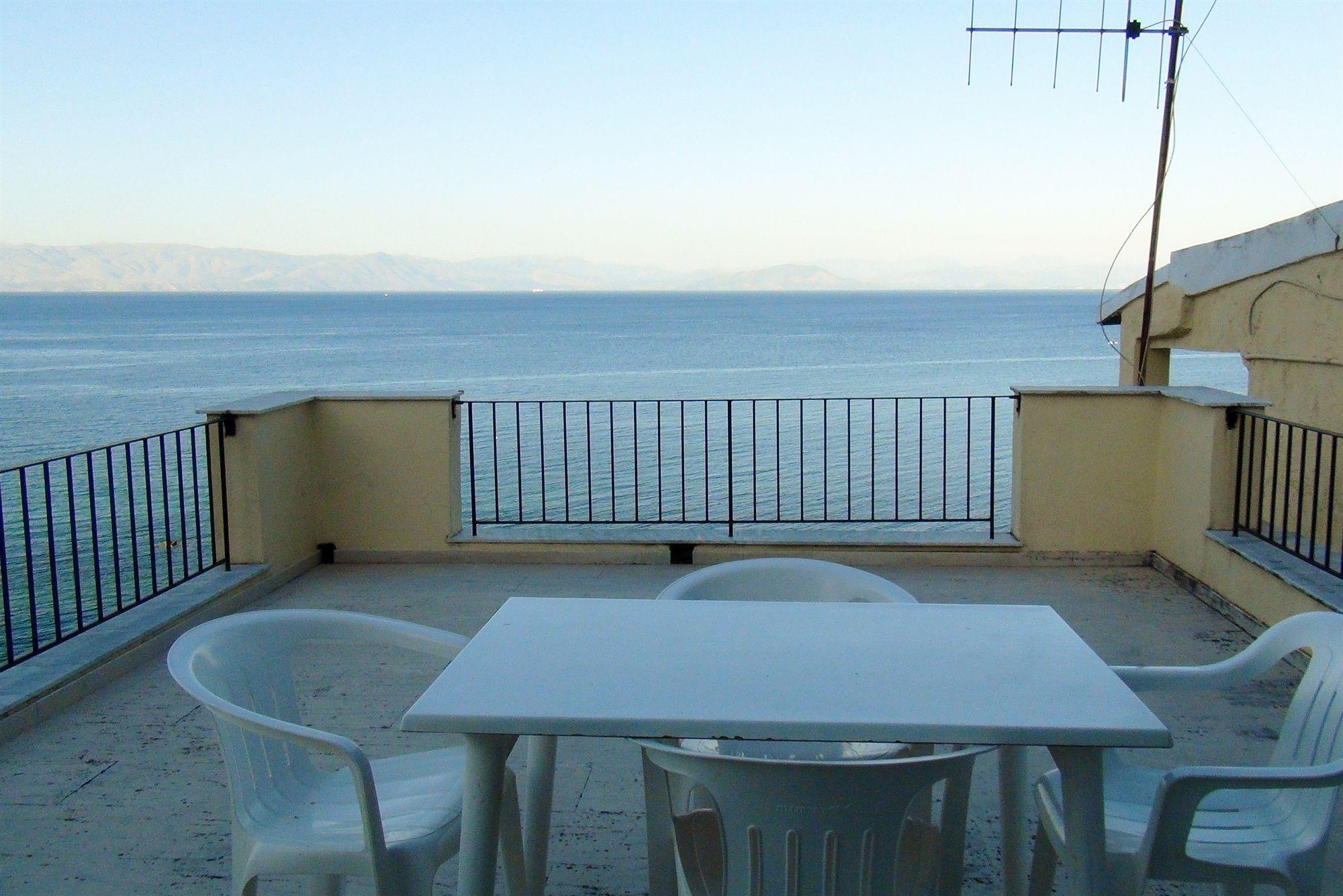 El Greco Hotel Achílleion Dış mekan fotoğraf
