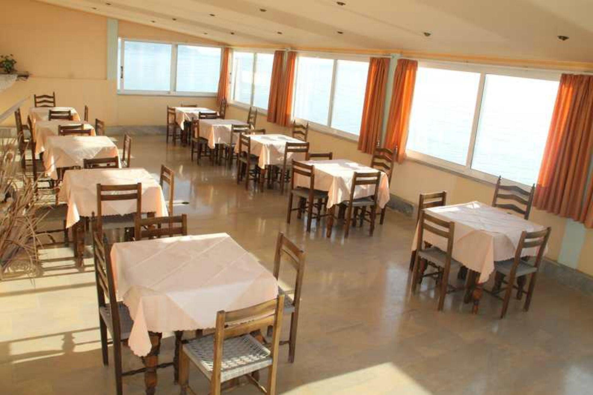 El Greco Hotel Achílleion Dış mekan fotoğraf