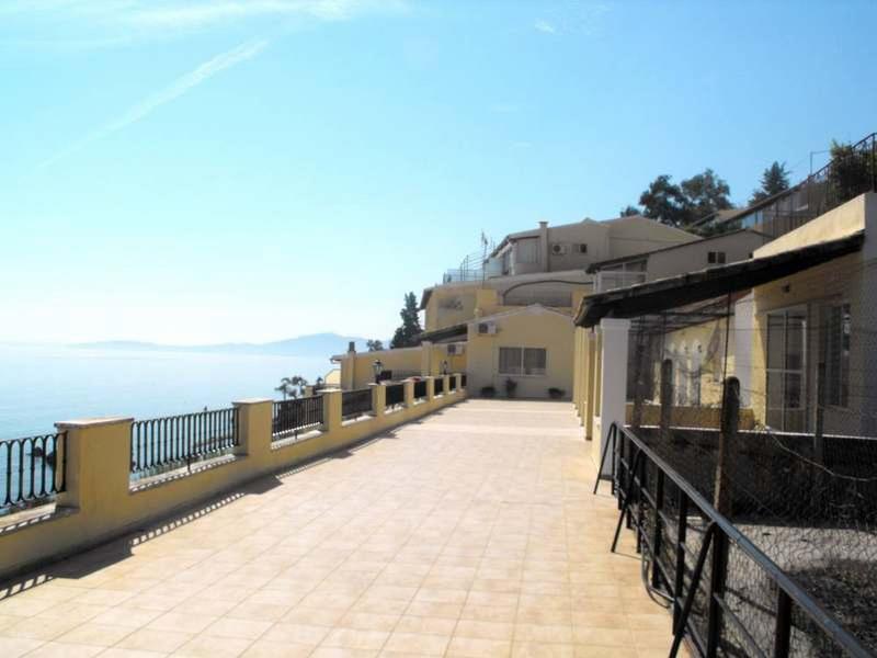El Greco Hotel Achílleion Dış mekan fotoğraf